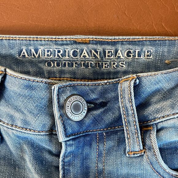 American Eagle NWT Size 00 Long Jegging Jeans Medium Wash Blue Skinny New - Picture 8 of 12